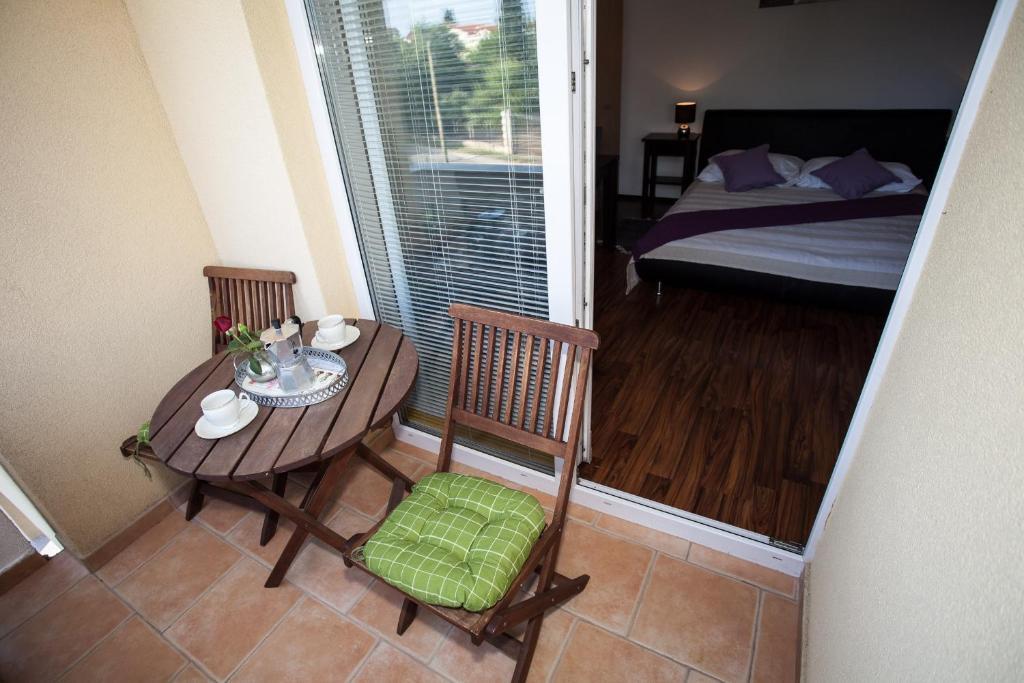 Apartments Emma Biograd na Moru Kültér fotó