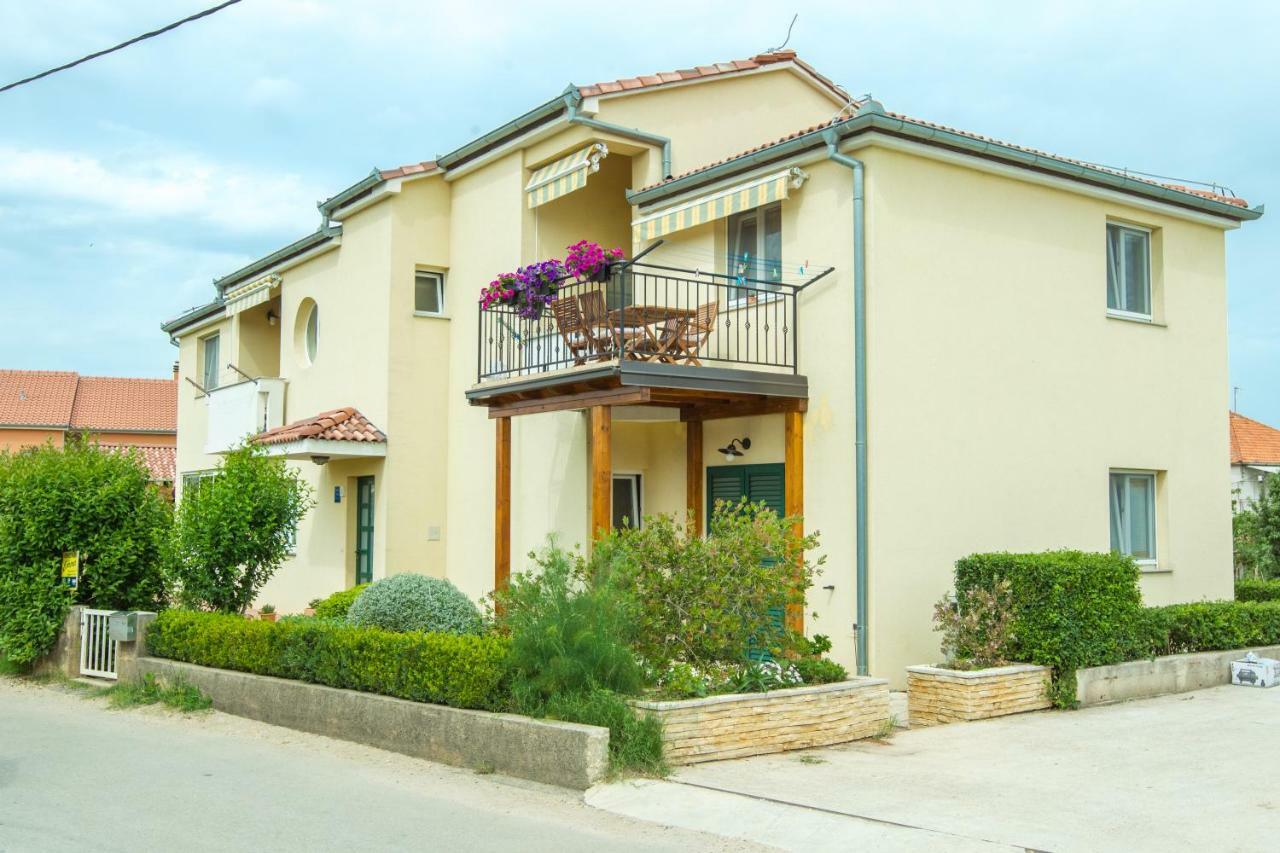 Apartments Emma Biograd na Moru Kültér fotó