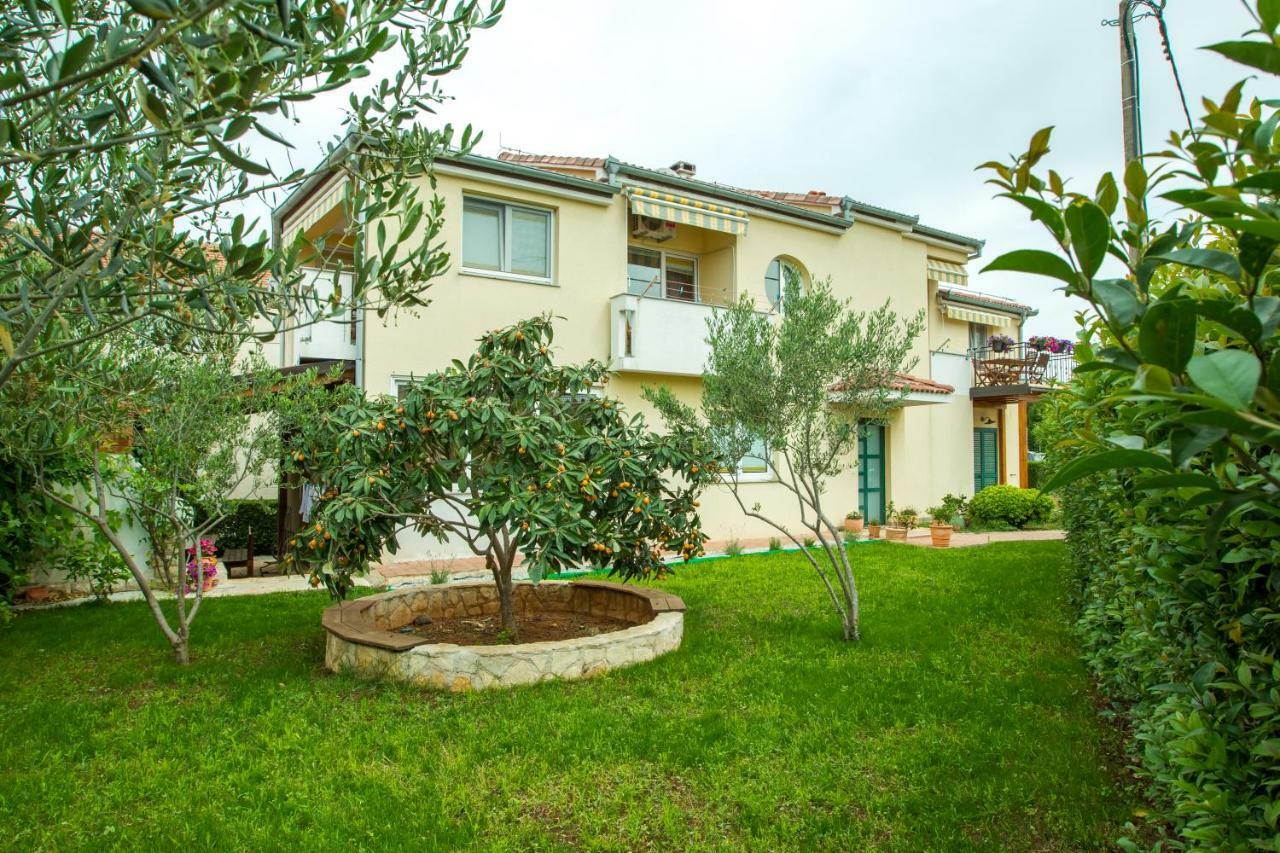 Apartments Emma Biograd na Moru Kültér fotó